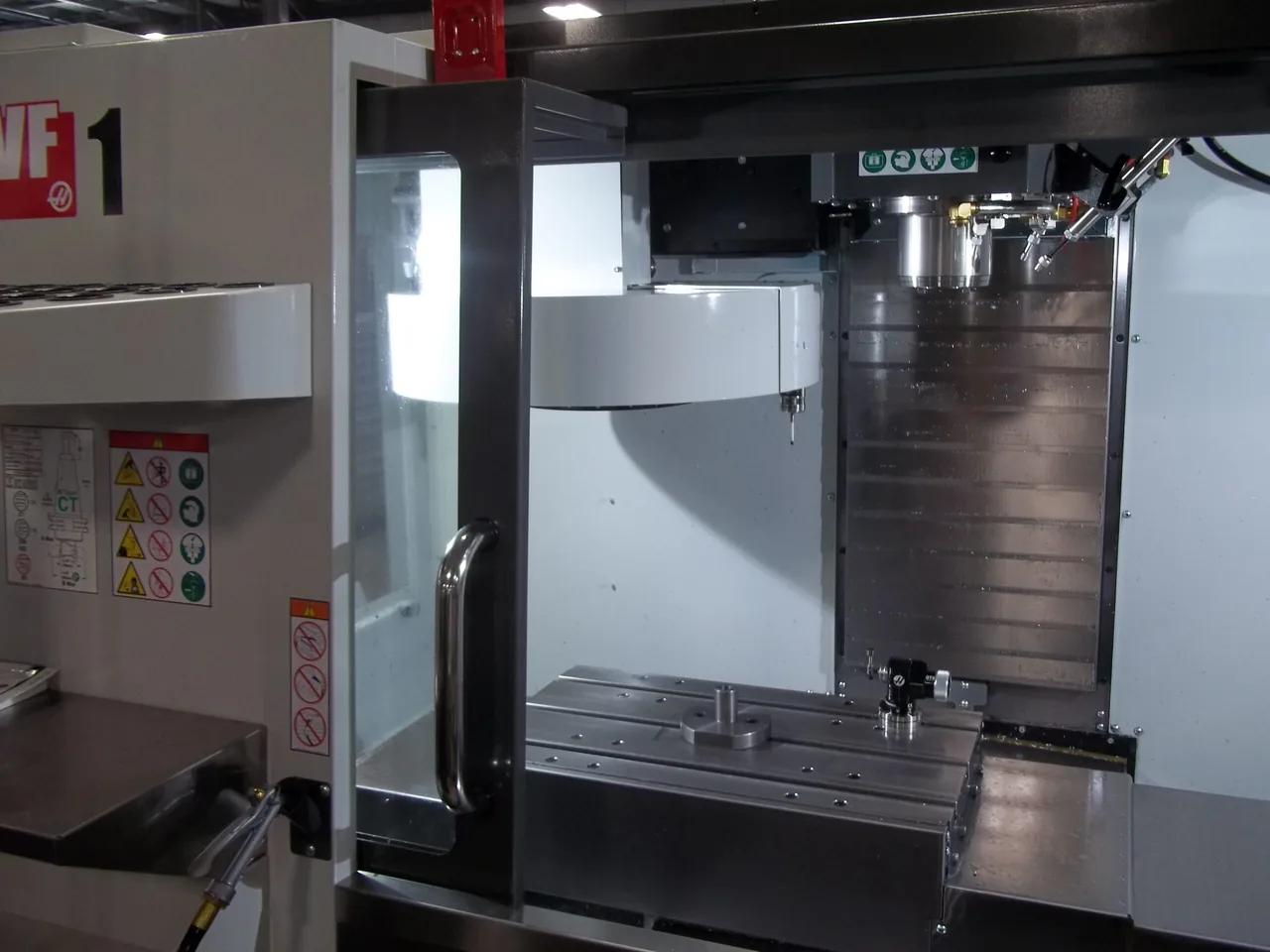 HAAS CNC Machine Repair: Expert On-Site Service Solutions for Maximum Uptime and Performance
